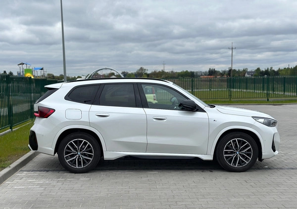 BMW X1 cena 65000 przebieg: 24579, rok produkcji 2022 z Warszawa małe 596